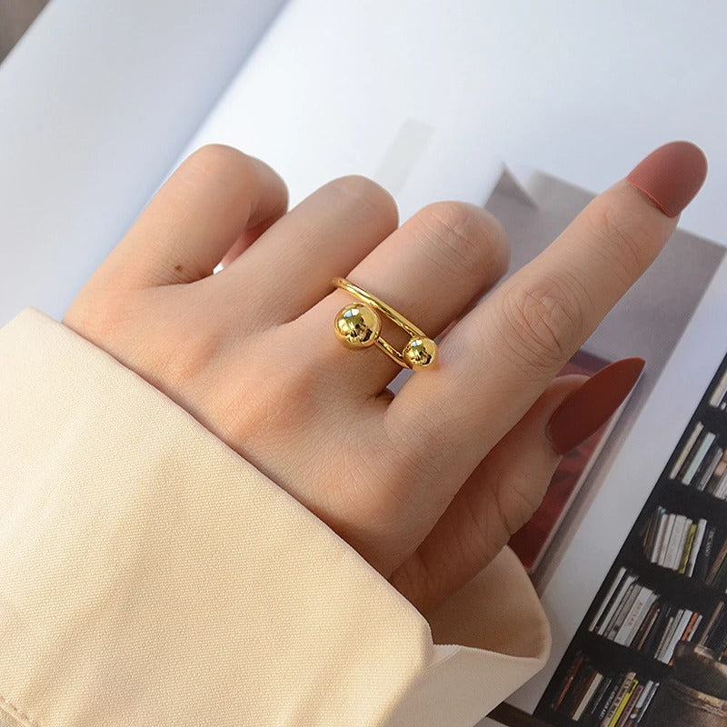 Double Ball Ring