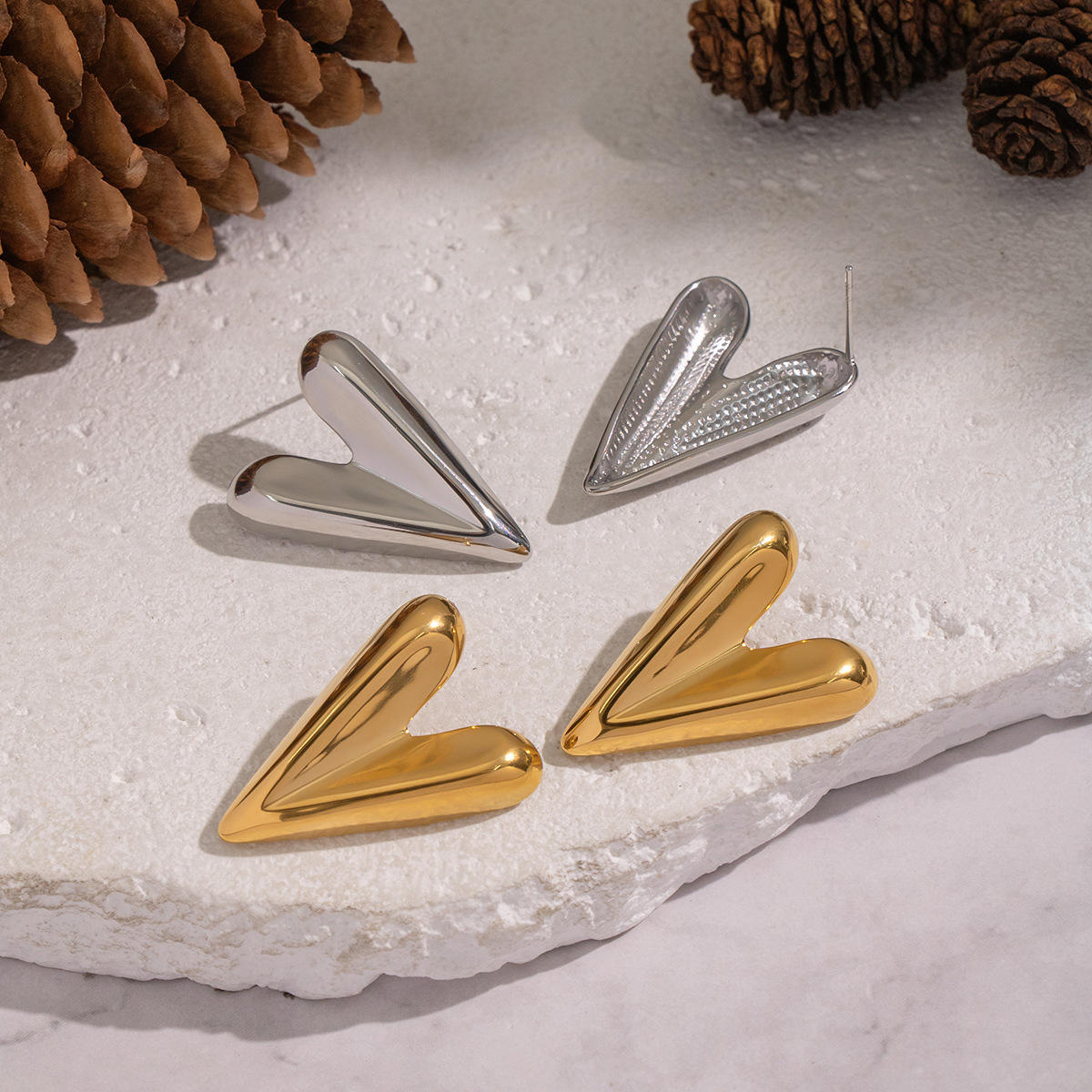 Heart drop earring