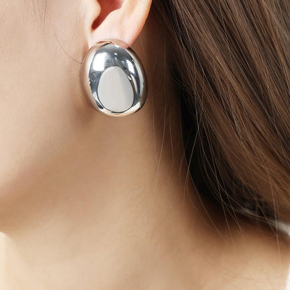 Oval shaped Earrings