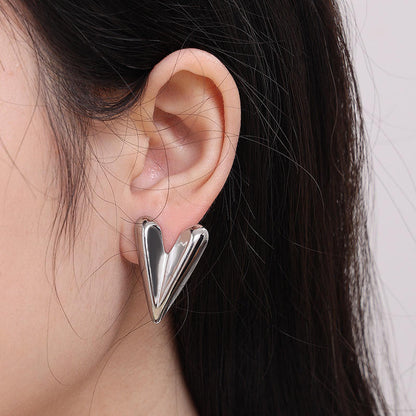 Heart drop earring