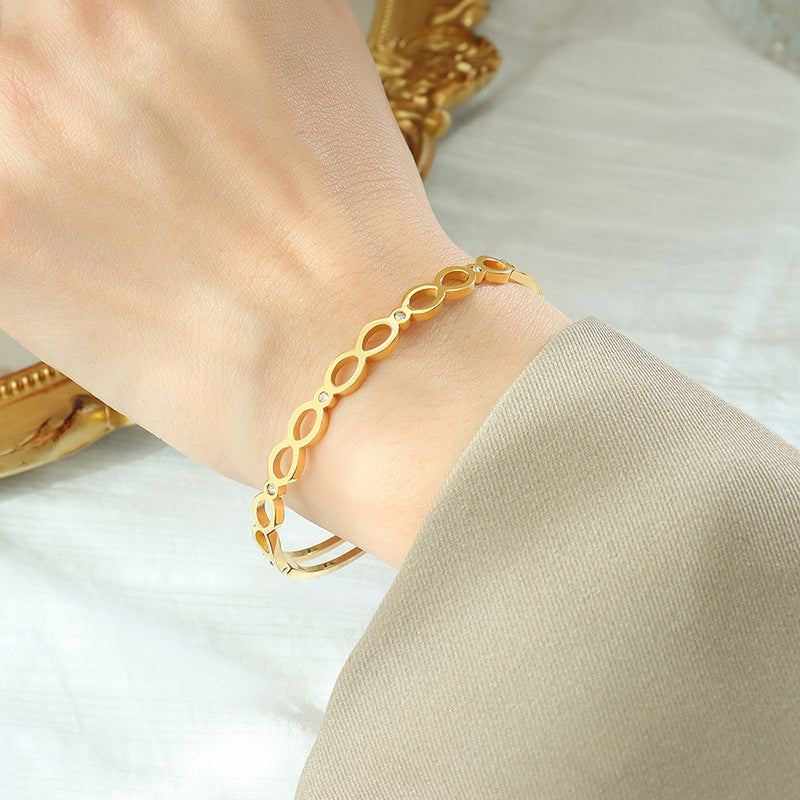 Chain Shape Bracelet