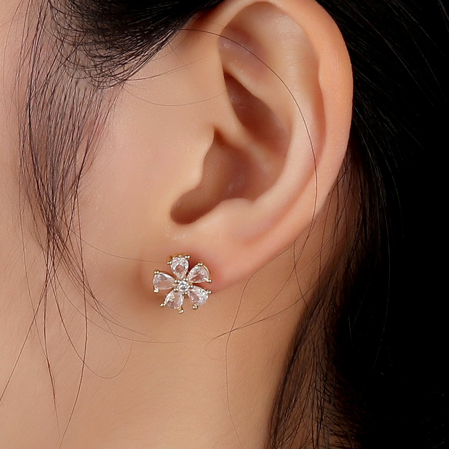 Dainty Flower Earrings